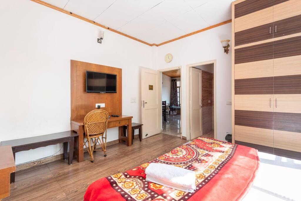 Kasauli Edge Apt With Balcony Zewnętrze zdjęcie