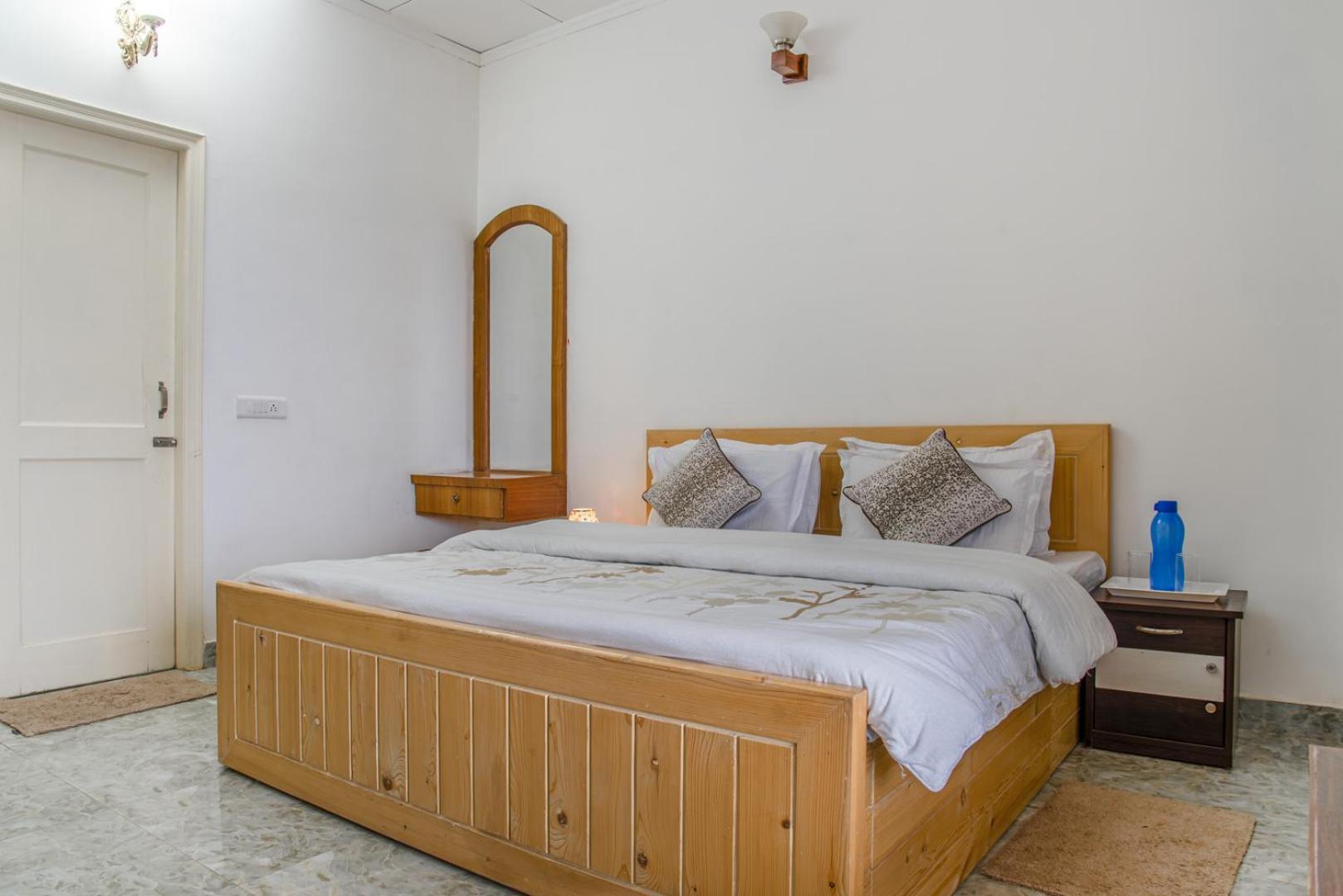 Kasauli Edge Apt With Balcony Zewnętrze zdjęcie