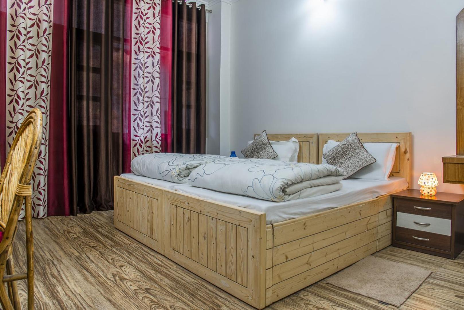 Kasauli Edge Apt With Balcony Zewnętrze zdjęcie